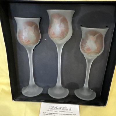  L. E. SMITH FROSTED WHITE CANDLE HOLDERS  ''Angelic''scene. Set of 3 w/box NEW 