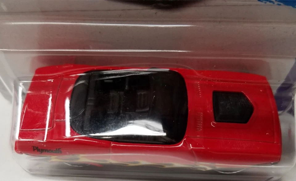 Hot Wheels Showroom 2013 Heat Fleet '70 Plymouth Barracuda Foto 3 de 4