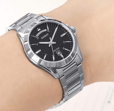Casio Men Analog Stainless Steel Watch Original New MTP-1370D-1A1 | eBay