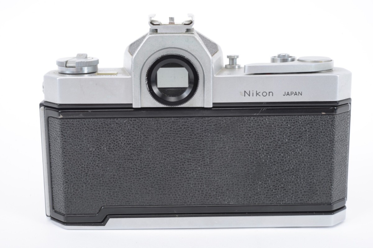 Appareil photo reflex Nikkormat FTN #3696911 Objectif Nikkor