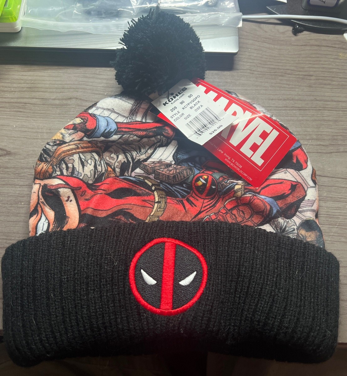 Men's Marvel Comics Dead Pool Cuffed Pom Beanie | eBay