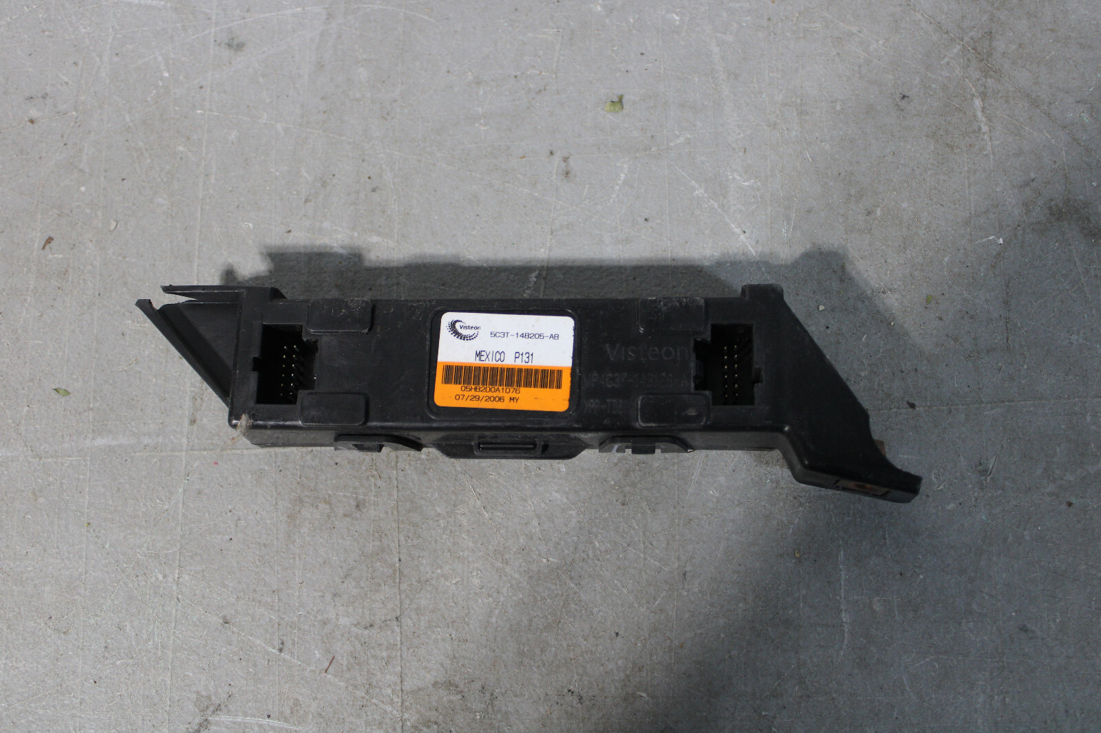 Ford F250 F350 4x4 GEM Module 7C3T-14B205-AA Lifetime Warranty