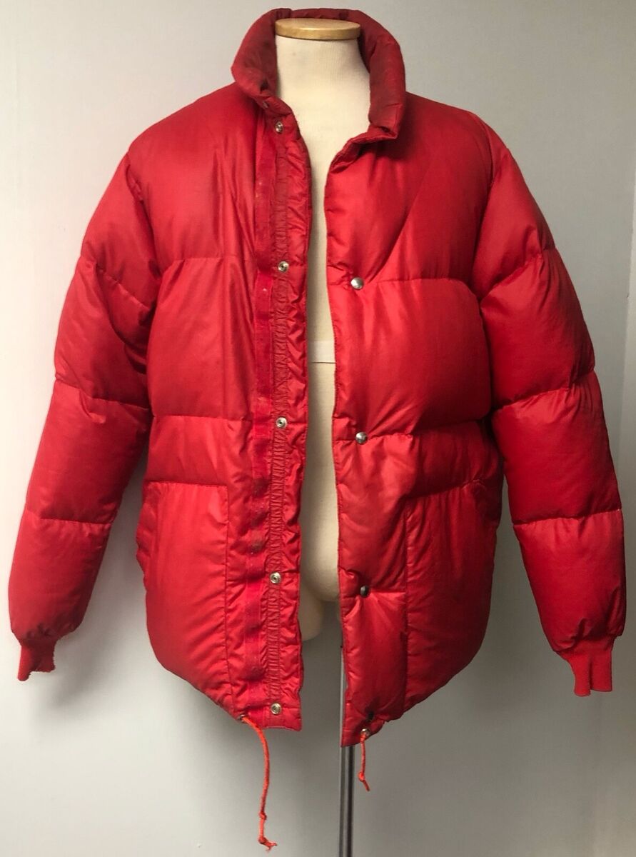 REI VINTAGE DOWN COAT MENS RED FULL ZIP VINTAGE 1970'S REI VINTAGE DOWN COAT MENS RED FULL ZIP VINTAGE 1970'S