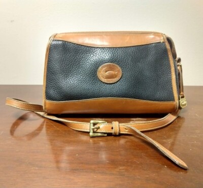 Dooney & Bourke black vintage All Weather Leather Zip Top Classic