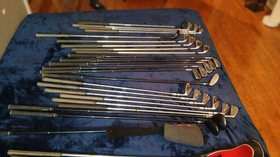 Golf Clubs In Great Condition Teardrop Golf Bag Included.. See Photos - Image 4 of 4