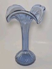 Jarrón trompeta de vidrio azul borde con volantes 10” estilo imperial arte vidrio MCM