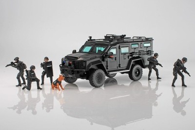 Lenco BearCat G3 Armored Vehicle 1:64 Mini Visual Art MVA01B