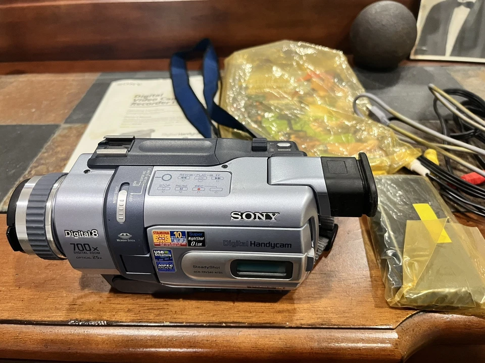 Sony Handycam DCR-TRV340 Digital8 New - Image 3 of 4