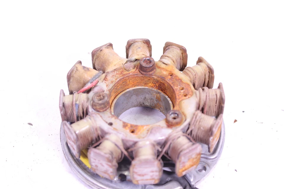 1998 SKI-DOO SUMMIT 583 STATOR / MAGNETO MAG 410922100 - Image 2 of 4