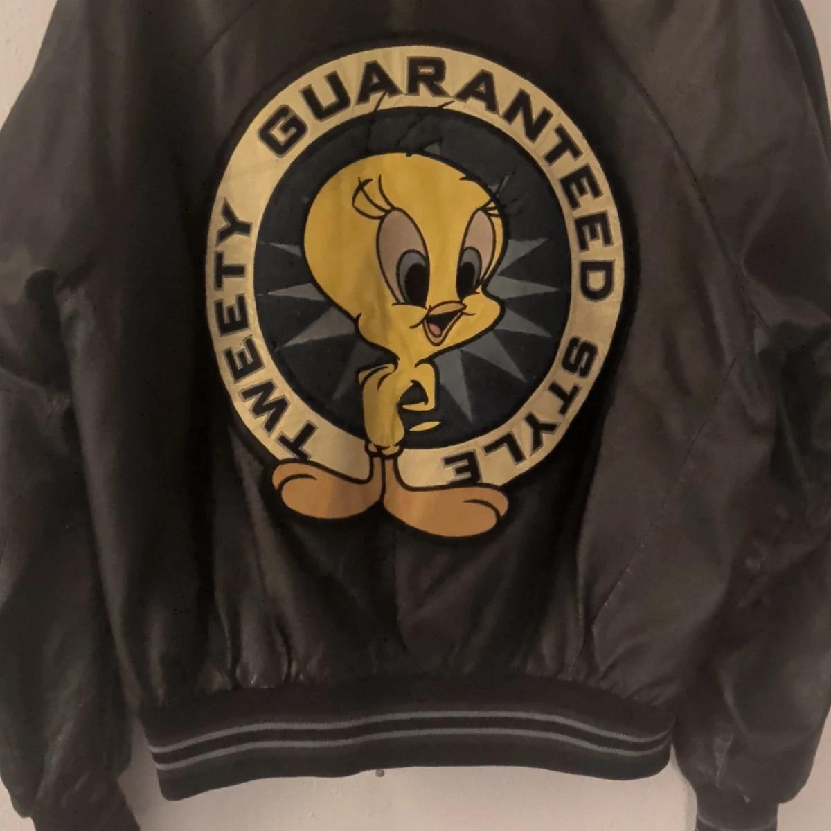 Preços baixos em Looney Tunes Casacos, jaquetas e Coletes para