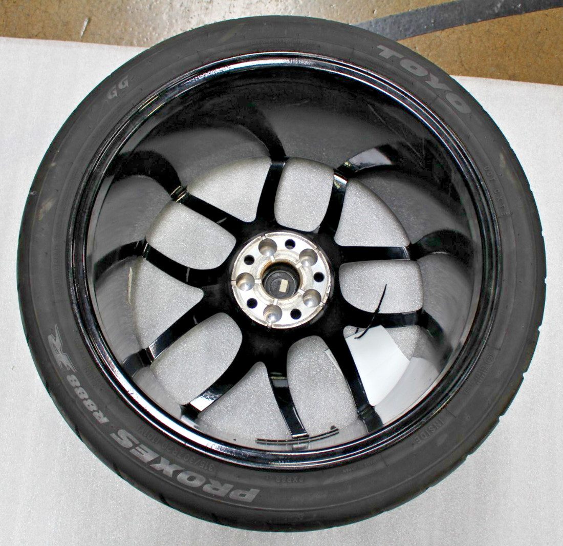 McLaren 720S, Rear Wheel, Scratches, Used