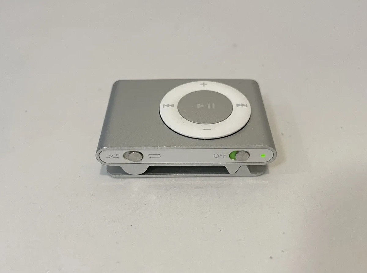 Apple iPod shuffle 2nd Generation Silver (1 GB) Works Great