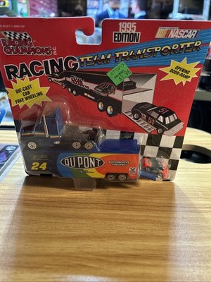 Racing Champions Micro Racing Team Transporter Dupont Semi Truck Jeff Gordon #24
