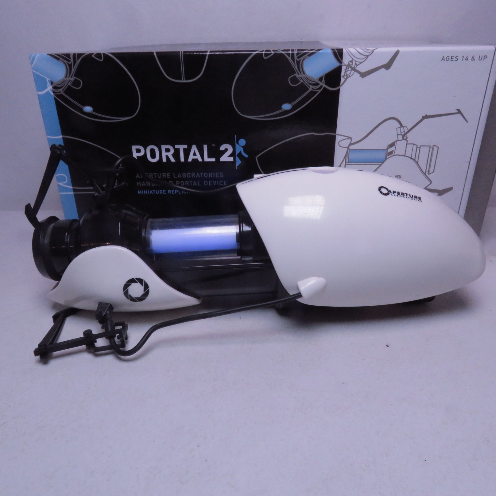 Portal 2 Aperture Science Portal Gun Replica Miniature Mini ThinkGeek READ