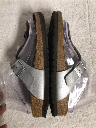 Birkenstock Gizeh Birko-flor Metallic Silver Sandals Women 36 EU - Picture 7 of 10