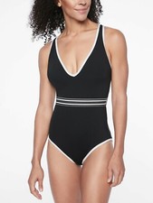 NWT Athleta Gold Coast Solid One Piece, Black SIZE M        405955 N0228