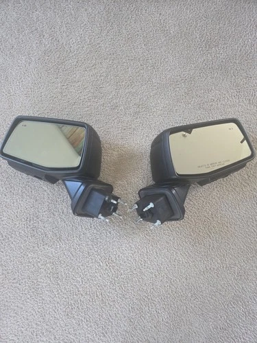 2024-25 GMC Sierra/Silverado 1500 side mirrors