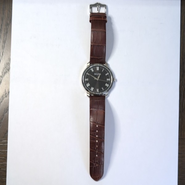 Bulova 96A184 Reloj de Vestir para Hombre Esfera Negra Números Romanos Correa de Cuero Marrón 2