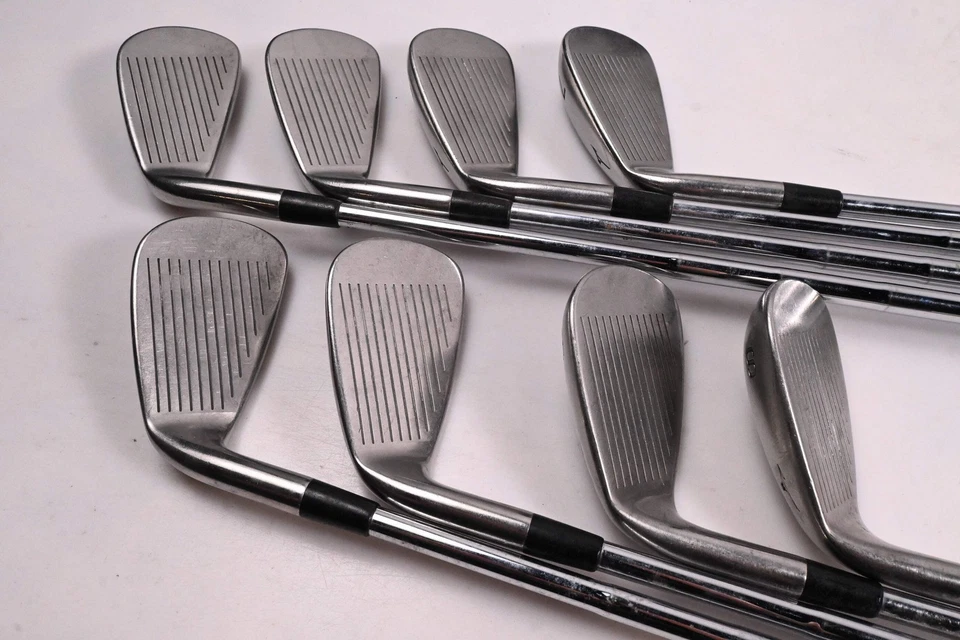Mizuno MX-100 Irons / 4-PW+SW / Regular Flex Mizuno MX-Lite Shafts - Image 3 of 4