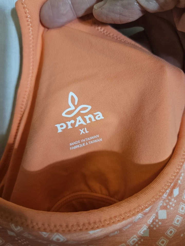 2 regatas prAna com sutiã automático racerback ioga academia exército verde e laranja GG - Imagem 3 de 4