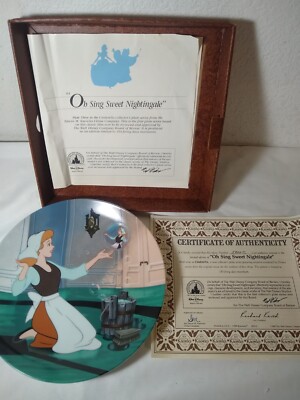 Walt Disney 1989 Knowles Cinderella ''Oh Sing Sweet Nightingale'' Plate W/Papers
