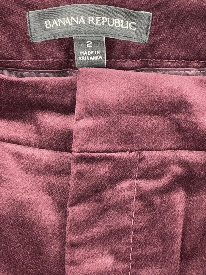 Pantalones de terciopelo BANANA REPUBLIC Sloan para mujer 2 borgoña elásticos elegantes vacaciones Foto 2 de 4