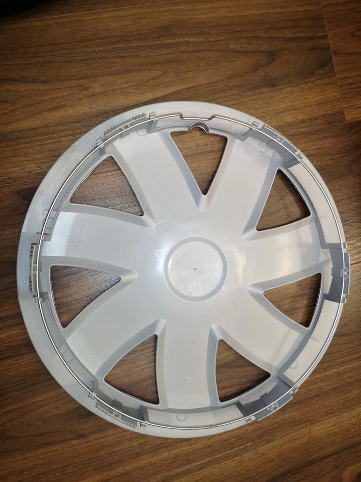 Citroen Nemo Peugeot Bipper Wheel trim 15 inch NAOS 9406F9 New genuine - Image 3 of 3