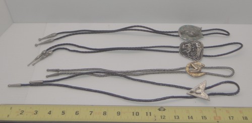 Vier Bolokrawatten mit Westernmotiven - Bild 1 von 9