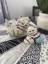 Vintage Persian Cat With Kitten, Baby With Yarn, Signed SF, 4.5/4”, 3/3” Both