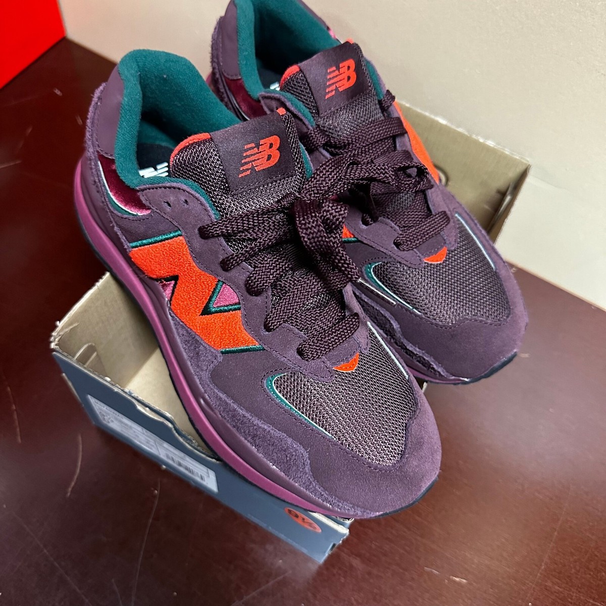 スニーカー NEW BALANCE Men Sneakers U740 PURPLE New Balance U740 MC2 Purple U740MC2 | FOOTDISTRICT