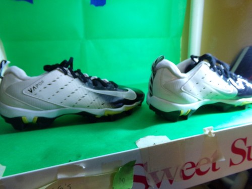 NIKE Vapor Fast flex Football Cleats Size 7.5 White & Black Preowned - Picture 5 of 7