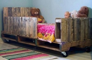Letto singolo realizzato con pallets bancali epal 120x8o effetto ... Letto coi bancali