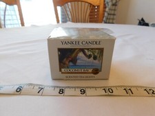 Yankee Candle Box of 12 Scented Tea Light Candles Coconut Bay Scent NOS