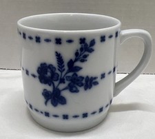 Williams Sonoma Flow Blue Floral Coffee Mug Cup White Blue China