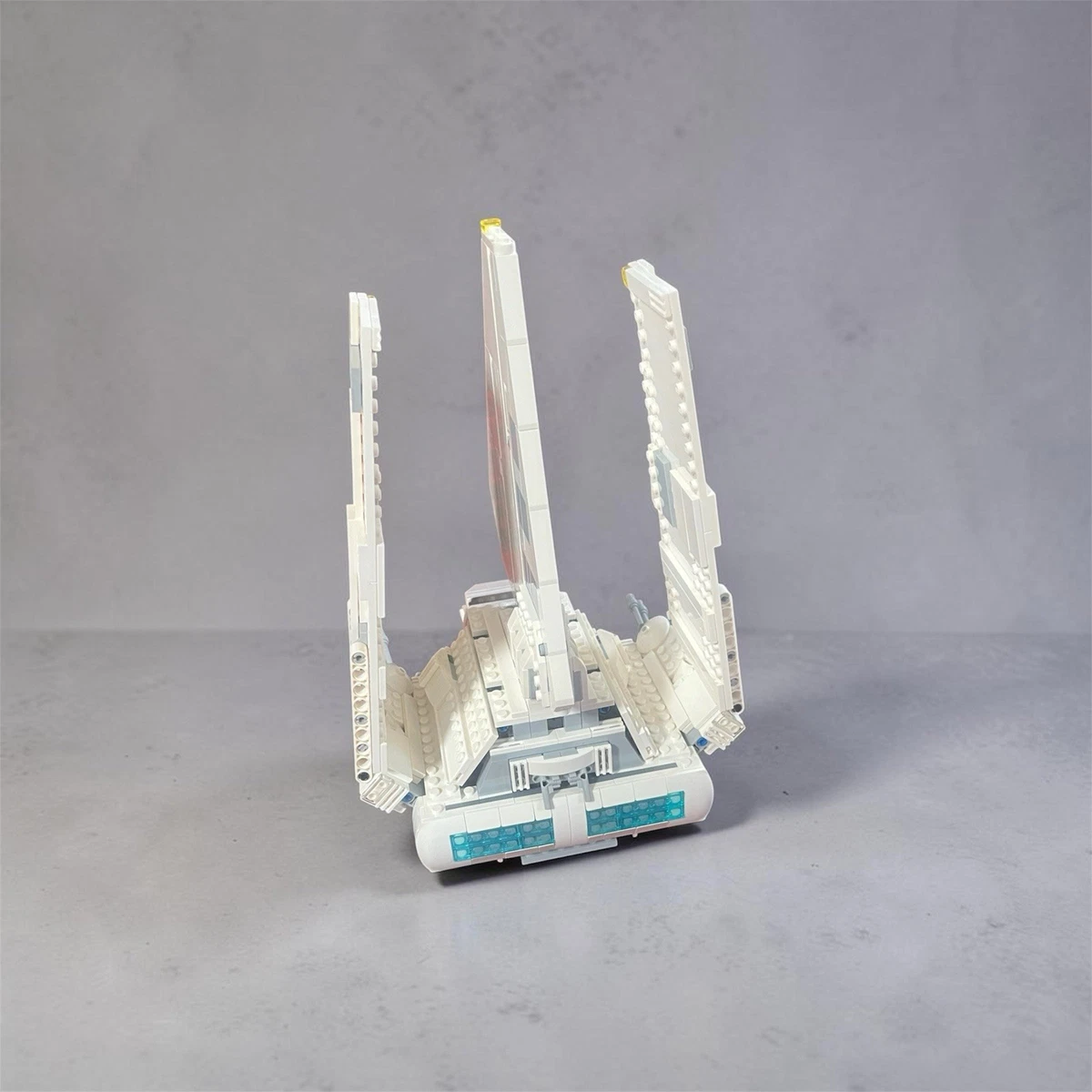 LEGO Star Wars 75094 Imperial Shuttle Tydirium 937 Teile.Es fehlen leider 2 Figu