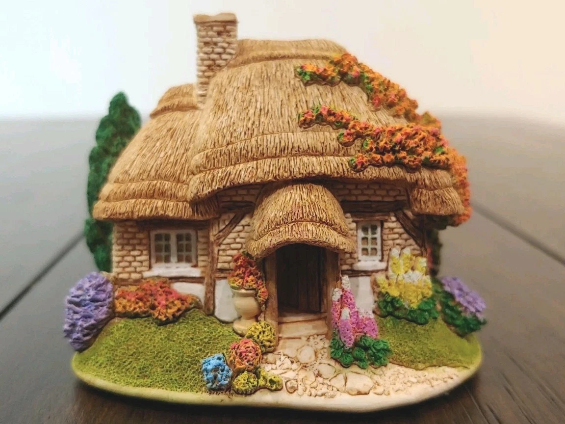 Lilliput Lane Collectible Villages & Houses | eBay