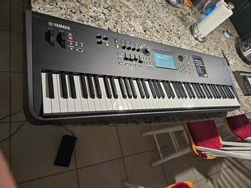Yamaha MODX8