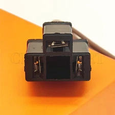 81150-AA010 High/Low Beam Headlights Connector Plug For Toyota Camry 1997-1999