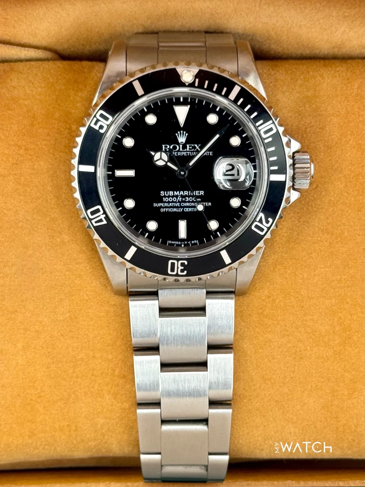 1993 Rolex Submariner Date 40mm 16610 Stainless Steel Black Dial Oyster Bracelet - Image 3 of 4