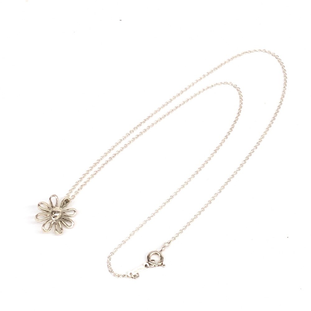Tiffany & Co. Paloma Picasso Daisy Flower Pendant Necklace Silver