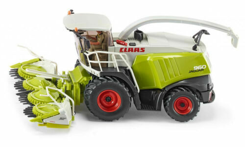 Engin Agricole - Limité à 2000 Pièces - CLAAS Lexion 480 Sur Pneus Avec Coupe C750
