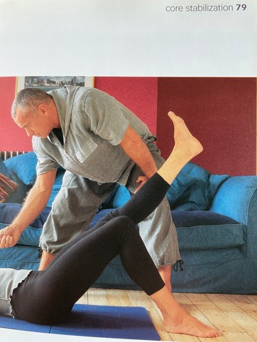 PilateSystem / Trevor Blount, Eleanor McKenzie (Hamlyn 2001 paperback) - Picture 9 of 12