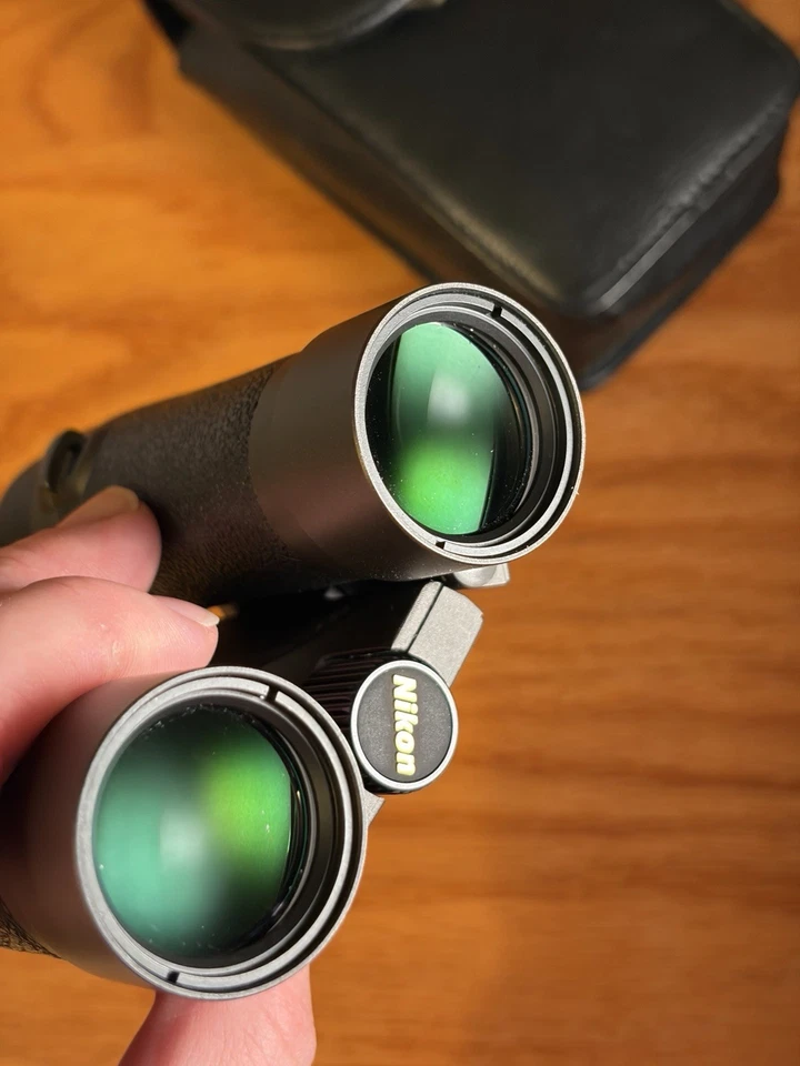 Nikon Binoculars 10x25 HG L DCF Roof Prism Waterproof Plus Case - Image 4 of 4