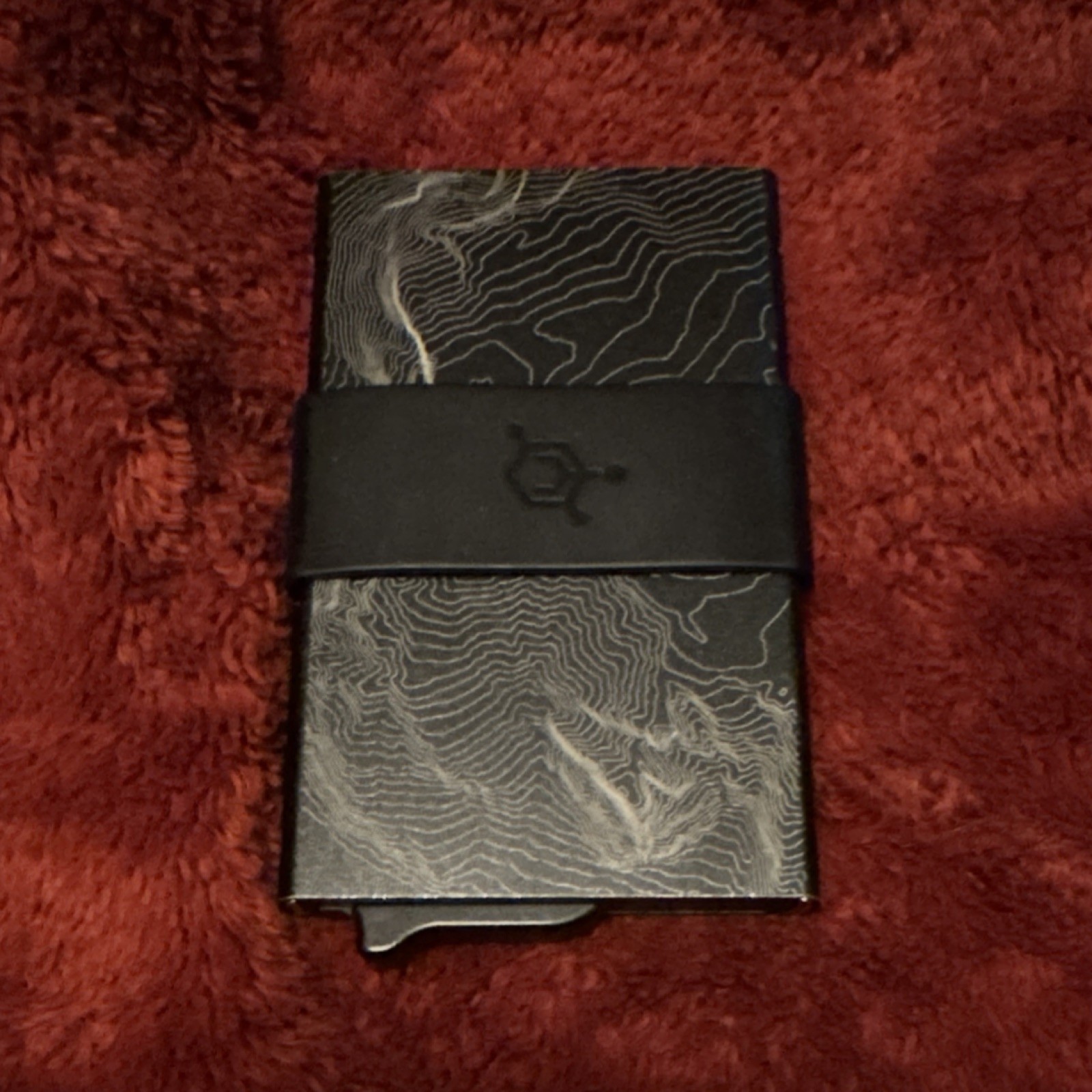 CODE 118 RFID-Blocking Slim Wallet Black Topograp… - image 2
