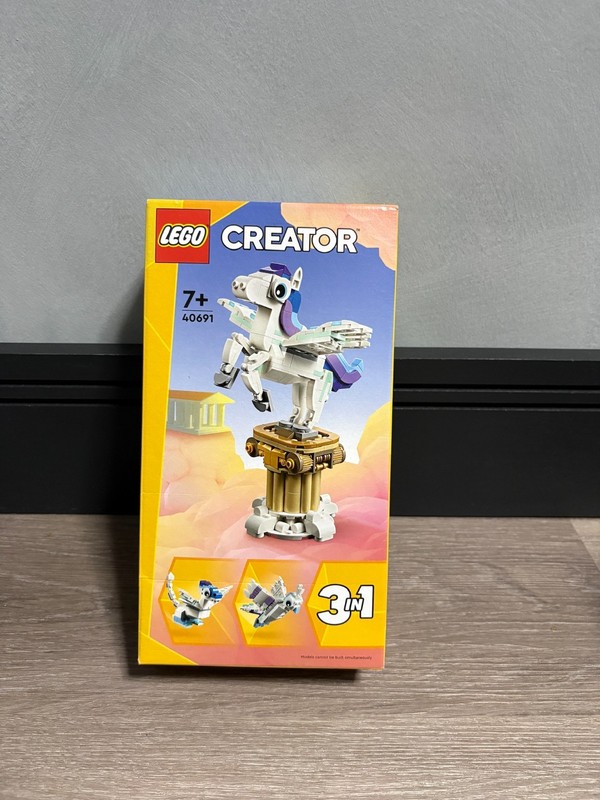 Lego Creator 3-in-1 - 40691 - Mythical Pegasus - Brand New Sealed Box Set 3 in 1