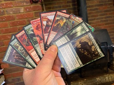 Mtg - some random green and red cards - up to 15% off in basket for multi buy
