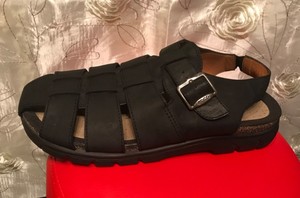 ecco leather sandals