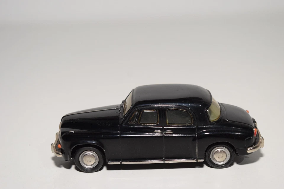 B7 1:43 PATHFINDER MODELS SMTS 2 ROVER P4 P 4 NERO OTTIME CONDIZIONI - Immagine 2 di 4