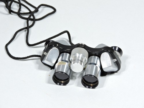 Binolux Micron Type Binoculars 8 x 20 model 4074 - SN36606 Coated Lenses - Picture 3 of 3