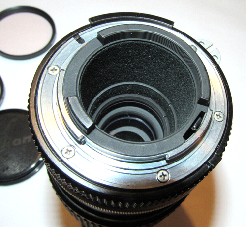NIKON NIKKOR 200mm f/4 MANUAL FOCUS TELEPHOTO LENS! AI-S/AIS! CAP+FILTERS JAPAN - Picture 8 of 13